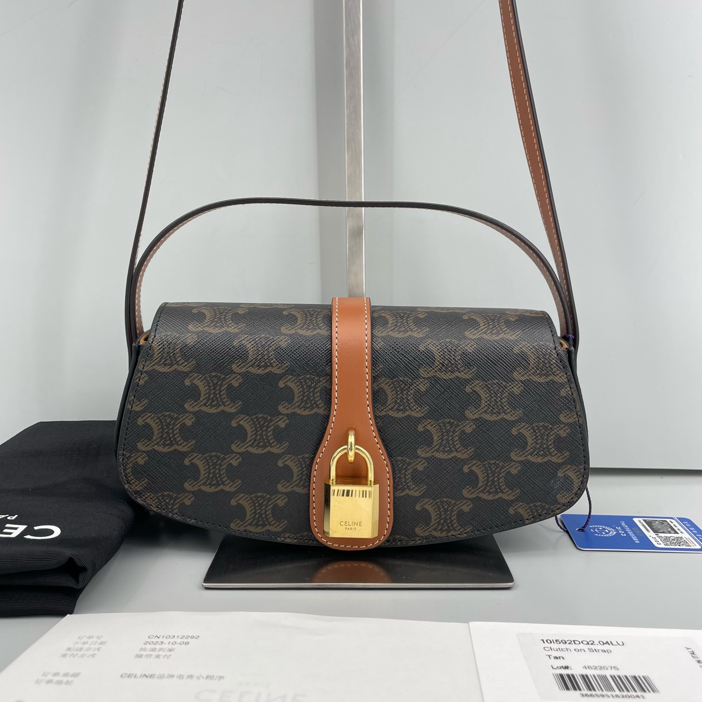 95新 Celine/思琳 优选/ 凯旋门迷你老花锁头腋下包23年票19×10×5