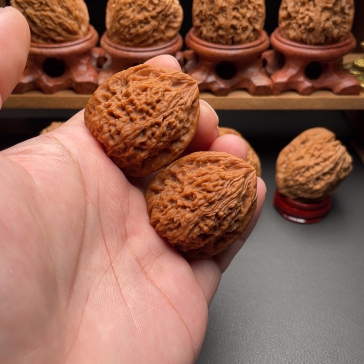 余***阳把件文玩核桃南疆