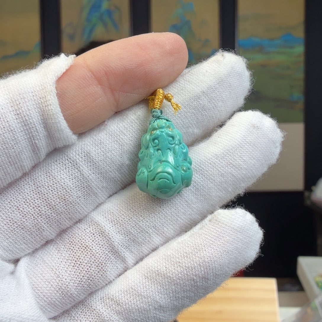 绿松石未镶嵌珠宝奇石