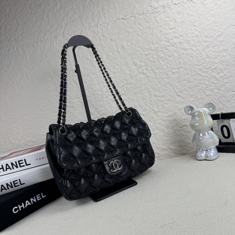 95新 Chanel/香奈儿 黑银菠萝纹机场单肩链条包 底长28 12开