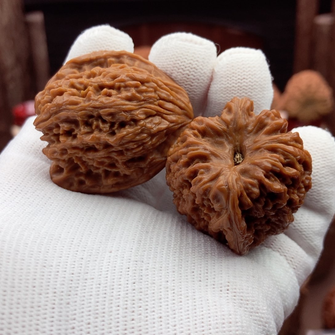 文玩核桃把件拉丝高炮大凹回血37.34.39