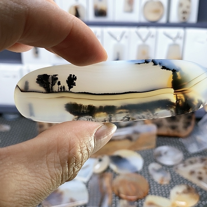 未镶嵌玛瑙/玉髓珠宝奇石酸*萄