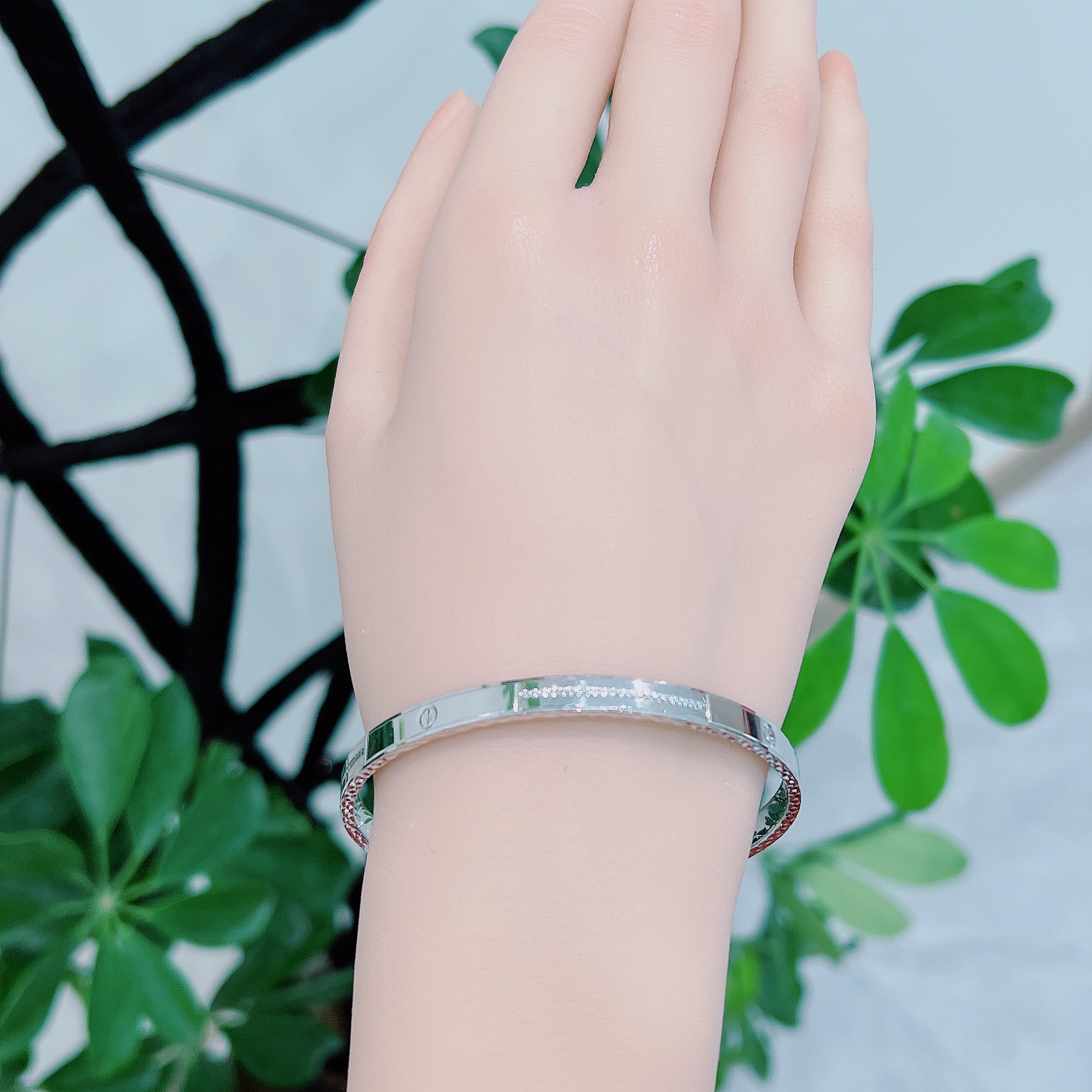 铂金Pt950手镯 正圆固口 亮面米字花点钻手镯 时尚简约百搭潮流