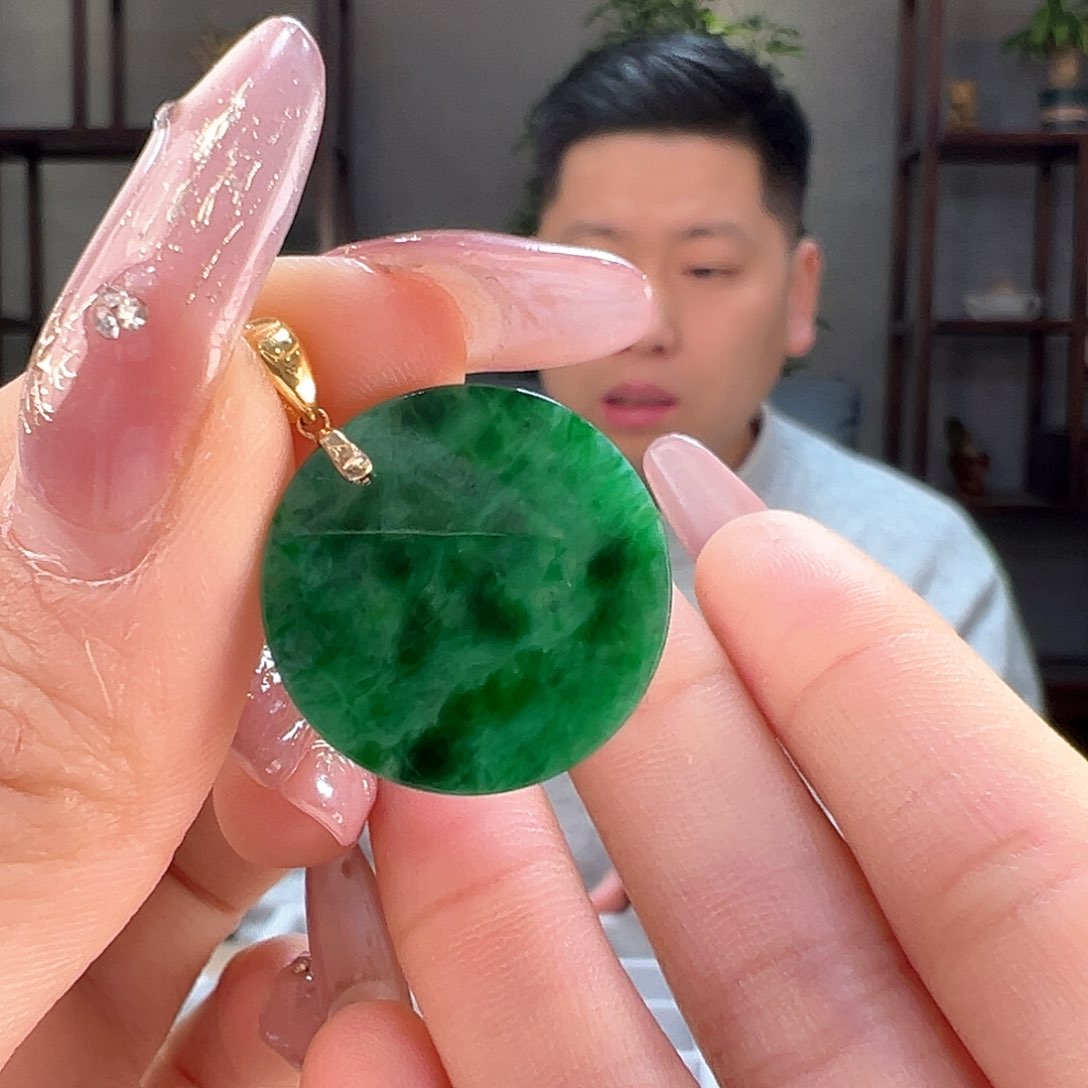 翡翠吊坠(不含链)18K金镶嵌吊坠11