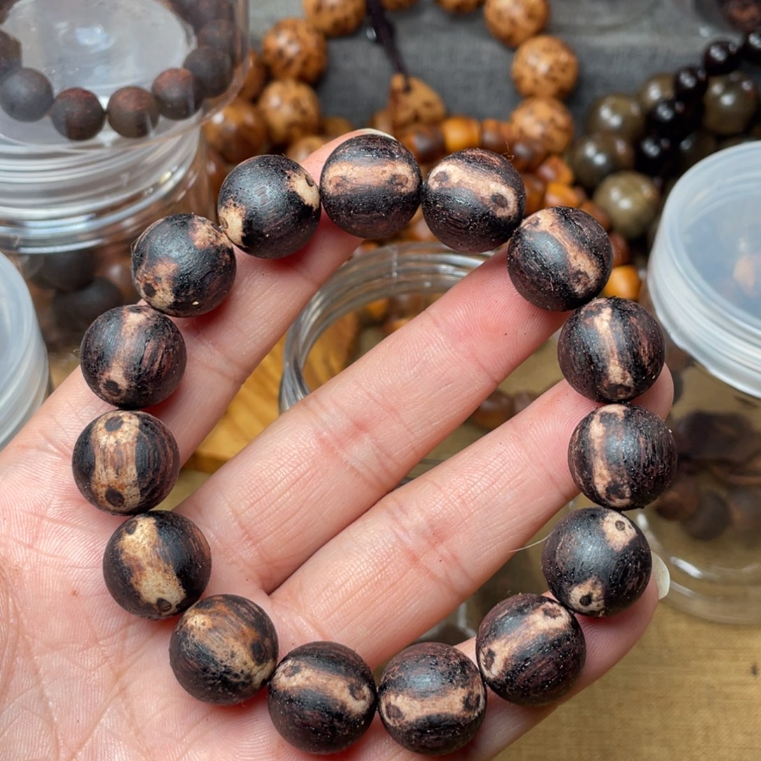 降真香手串/手链1.5缅甸对眼