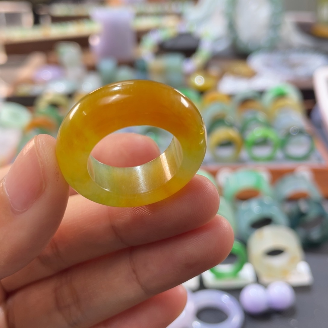 定制翡翠未镶嵌嚭*翡翠