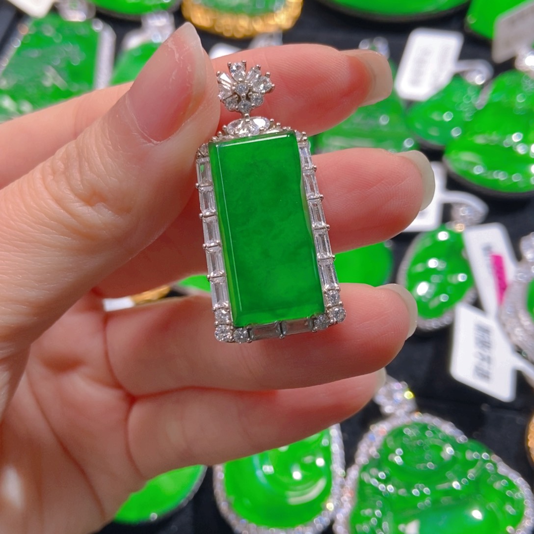 翡翠吊坠(不含链)银S925镶嵌