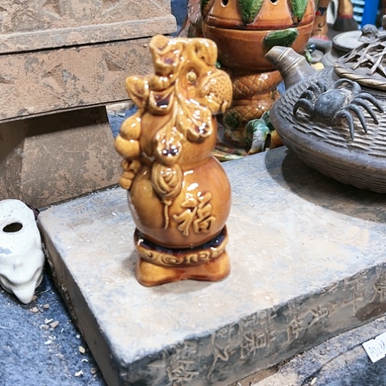 瓦当摆件等各种物品