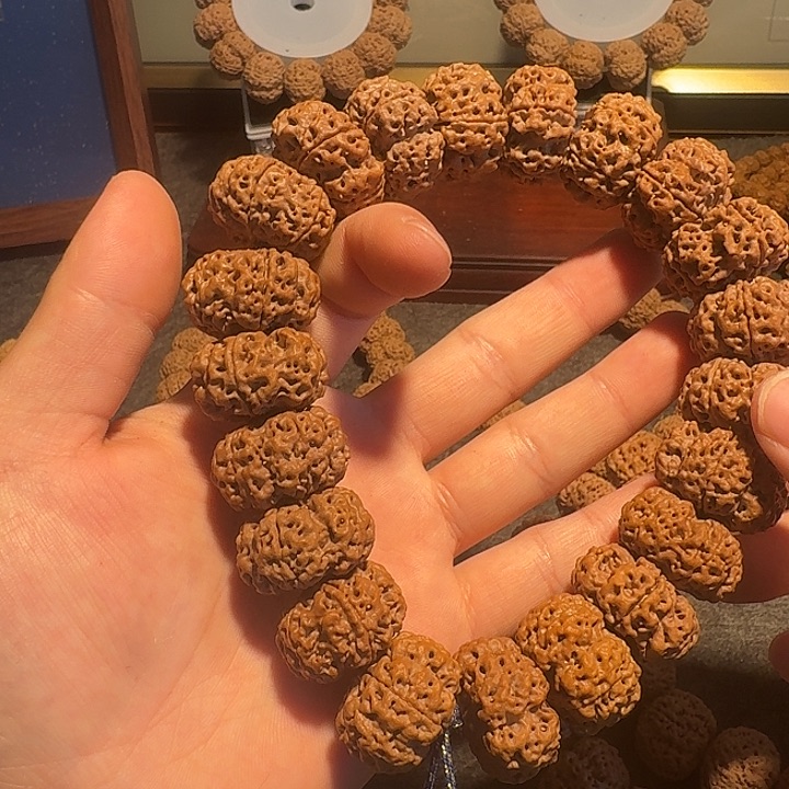 张***澤吊坠金刚菩提女方不及格