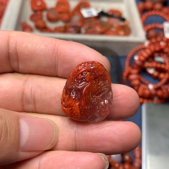 吊坠(不含链)未镶嵌南红玛瑙