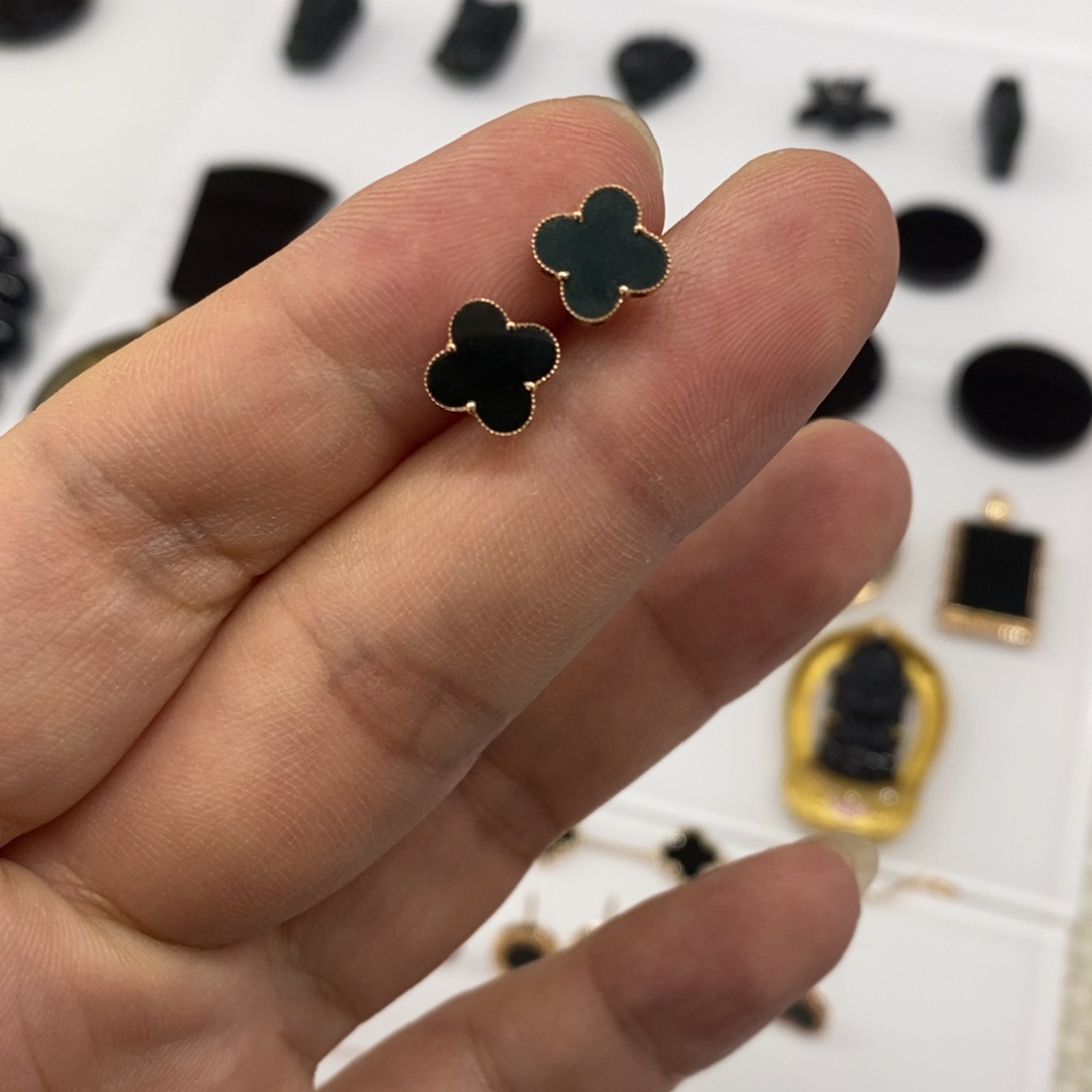 翡翠18K金镶嵌耳饰天然翡翠墨翠耳钉