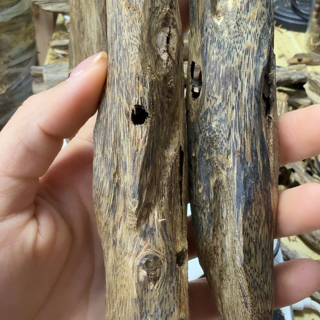 木k***i绿奇楠虫漏原材料70克