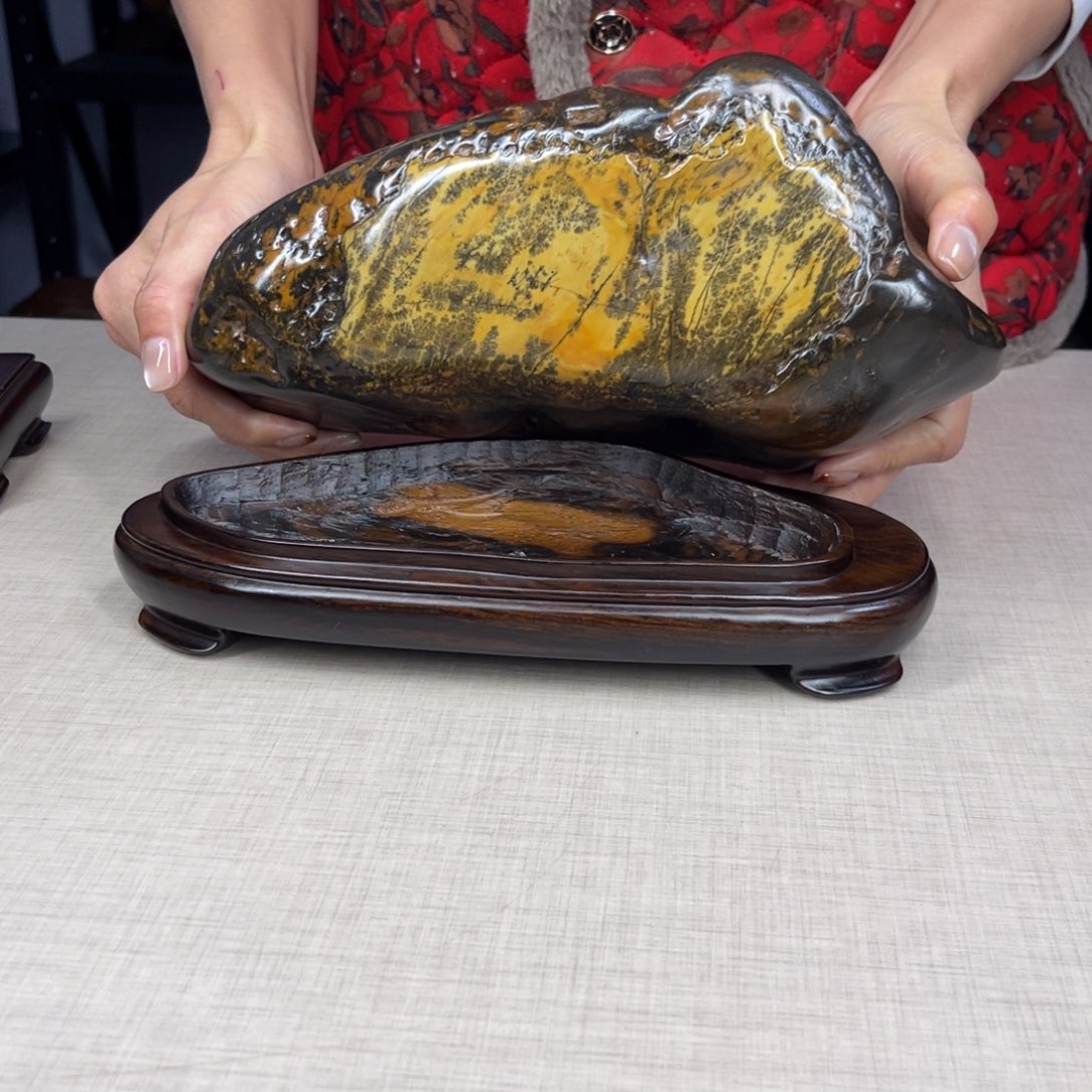 石材广西大化彩玉石配底座