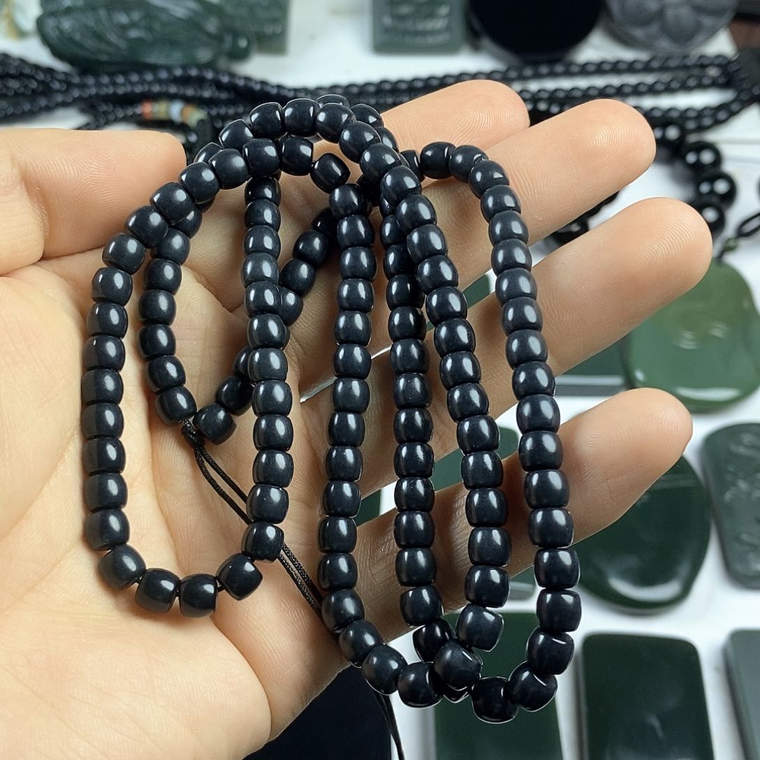 和田玉手链未镶嵌涟*