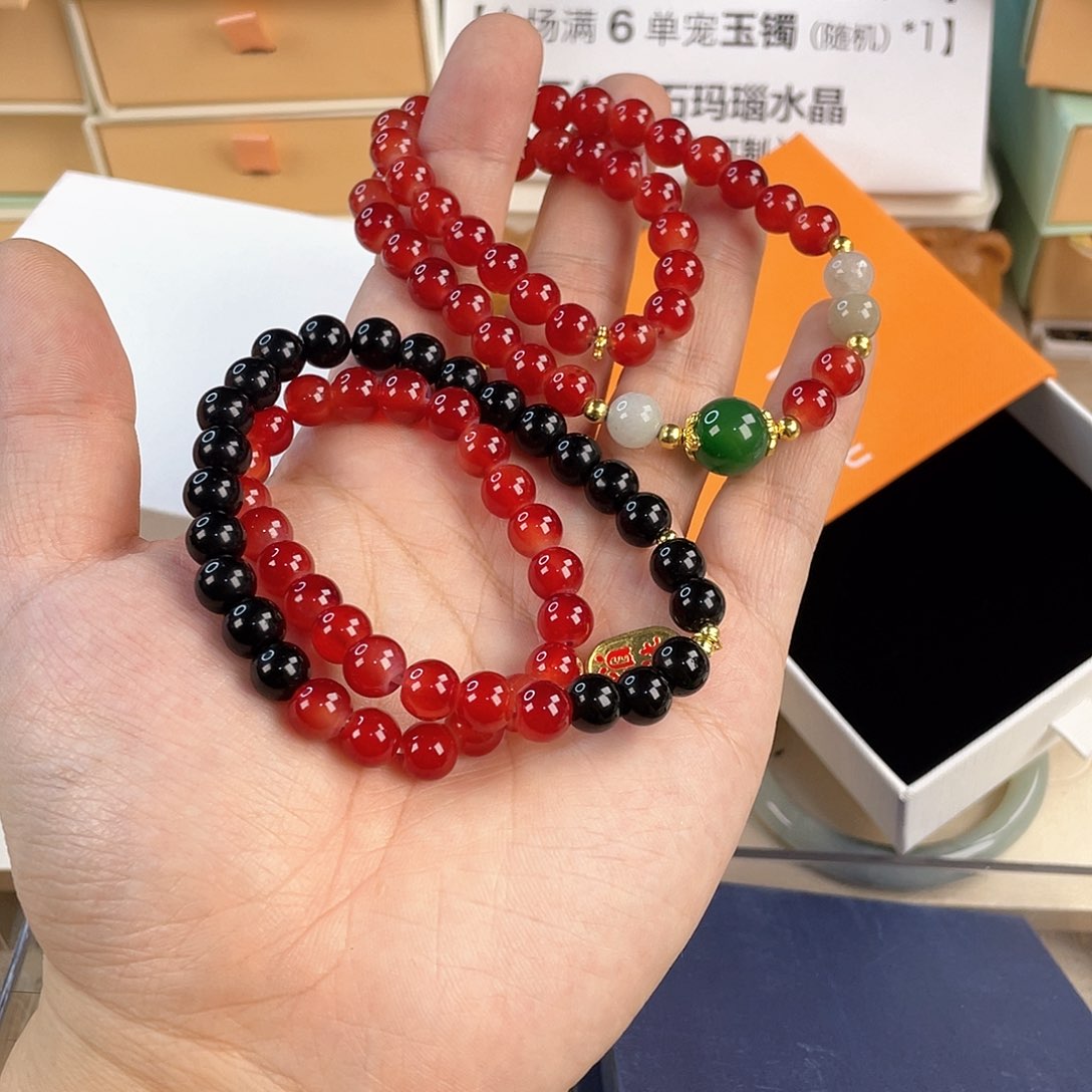 针钠钙石手饰合金