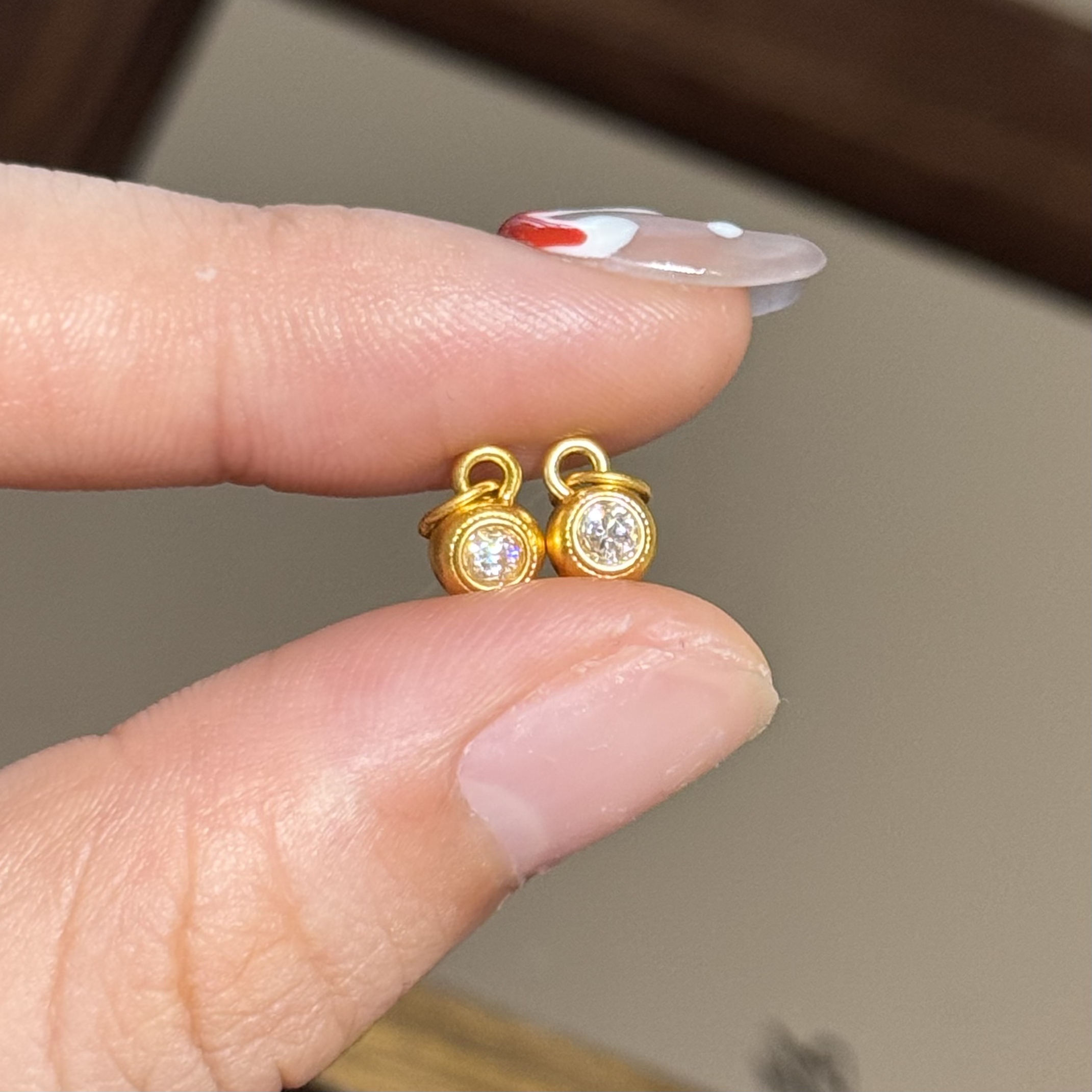 贝贝黄金 足金999 爆闪泡泡 2只一组 白色点钻 圆环 5D工艺 2835