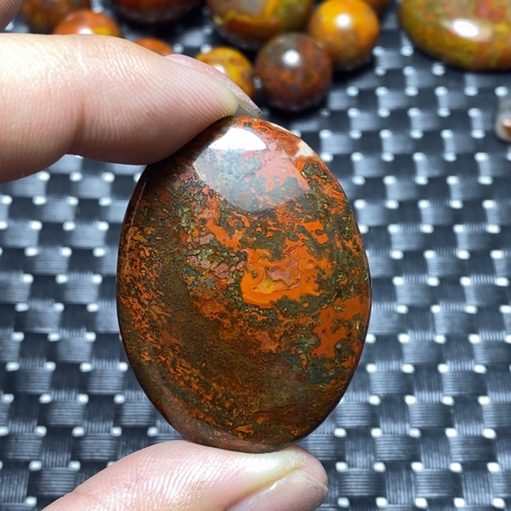 玛瑙/玉髓颈饰未镶嵌魑**魉