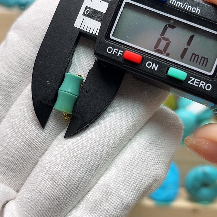 绿松石珠宝未镶嵌