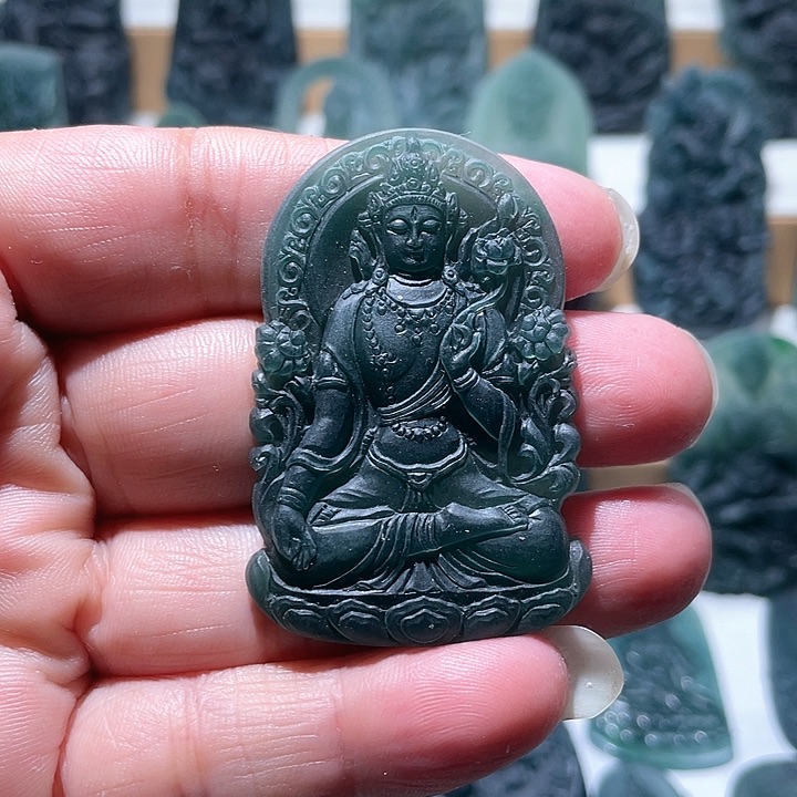 定制翡翠未镶嵌度母