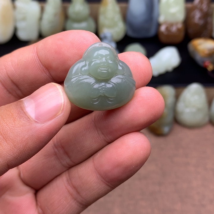 和田玉（糖玉）未镶嵌颈饰