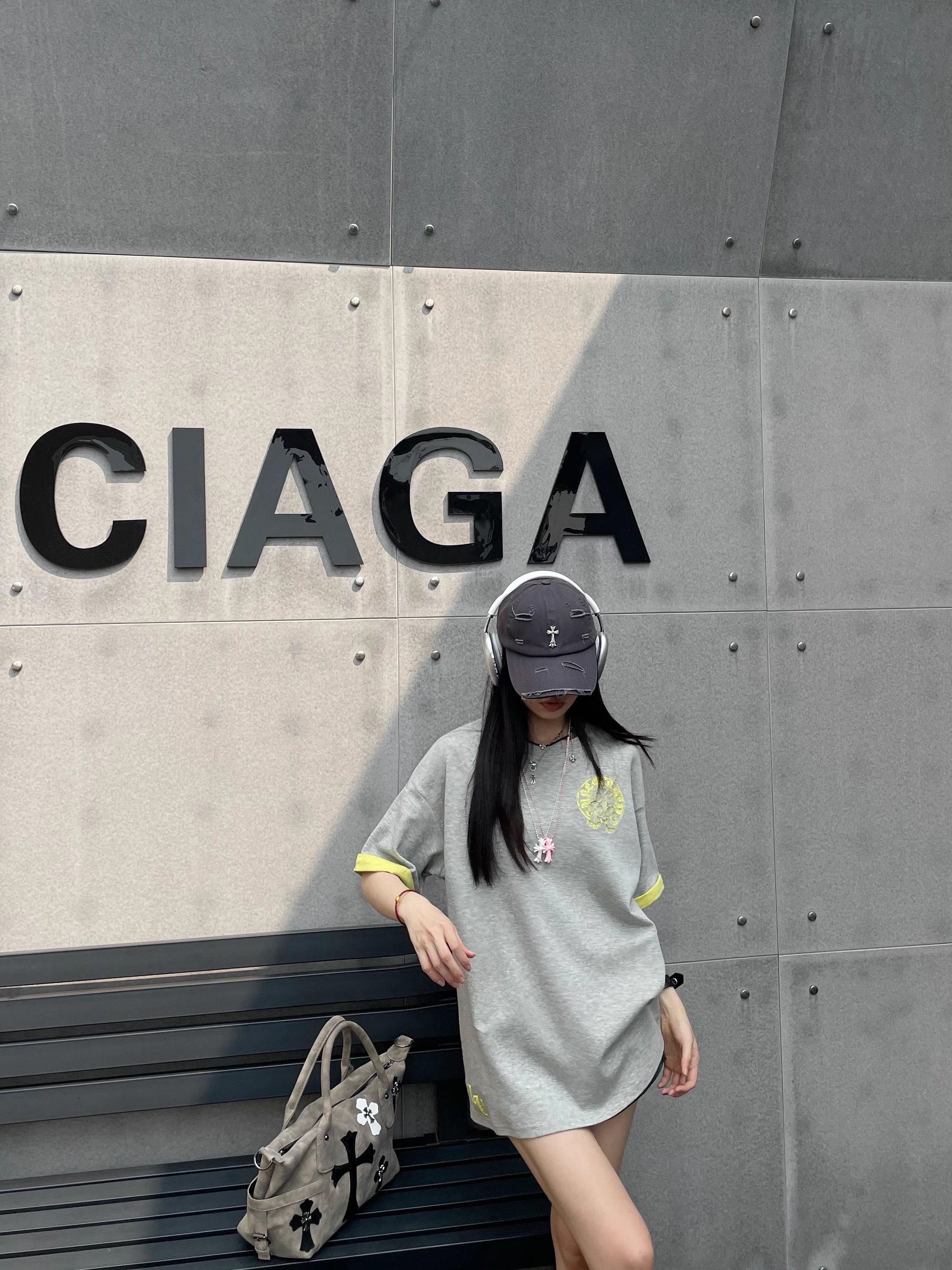 【清仓】春夏新款梵文刺绣拼色短袖T恤宽松情侣款上衣