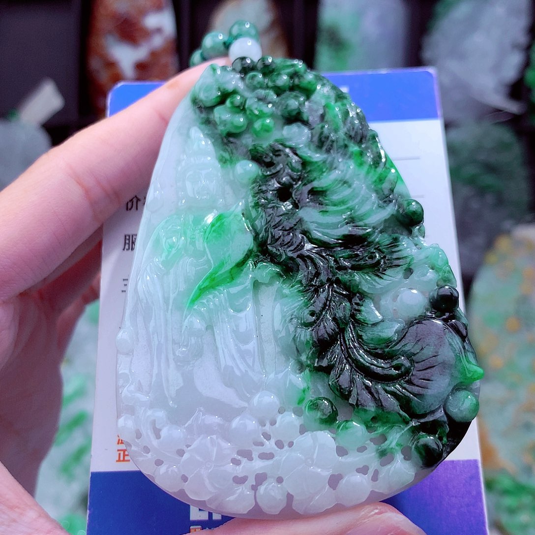 翡翠未镶嵌颈饰天然