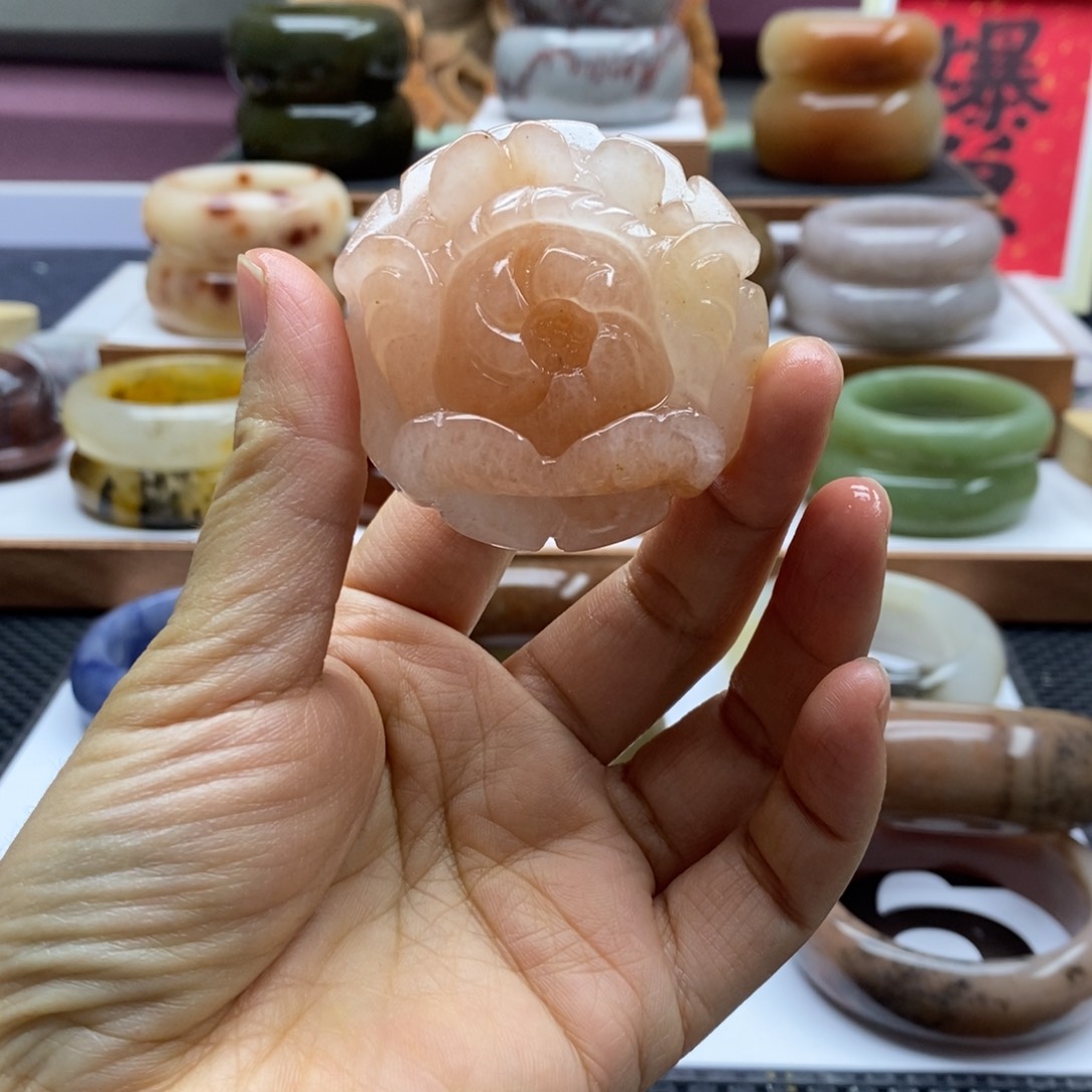 石英质玉未镶嵌手镯