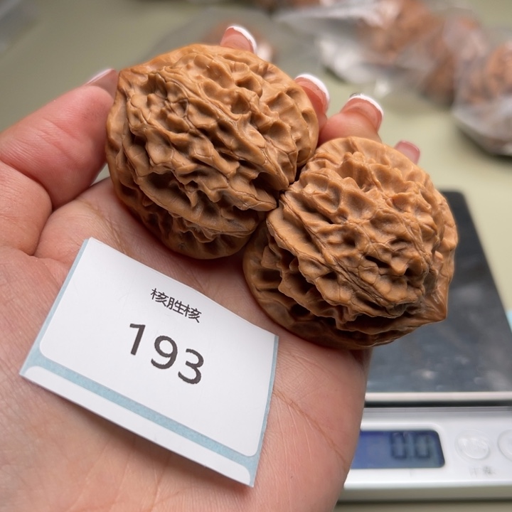 文玩核桃把件k**o龙门40.193