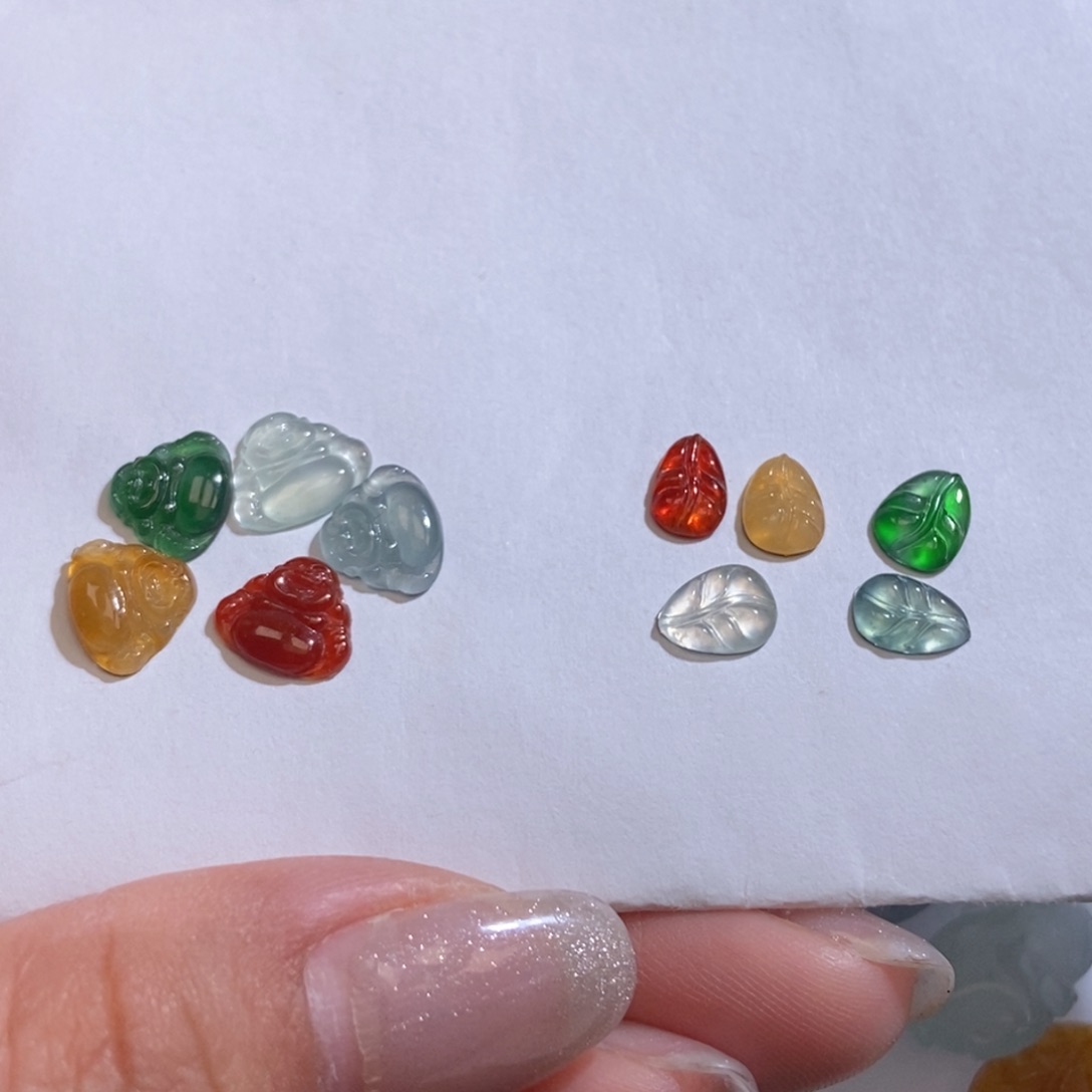 未镶嵌定制翡翠V***i翡翠