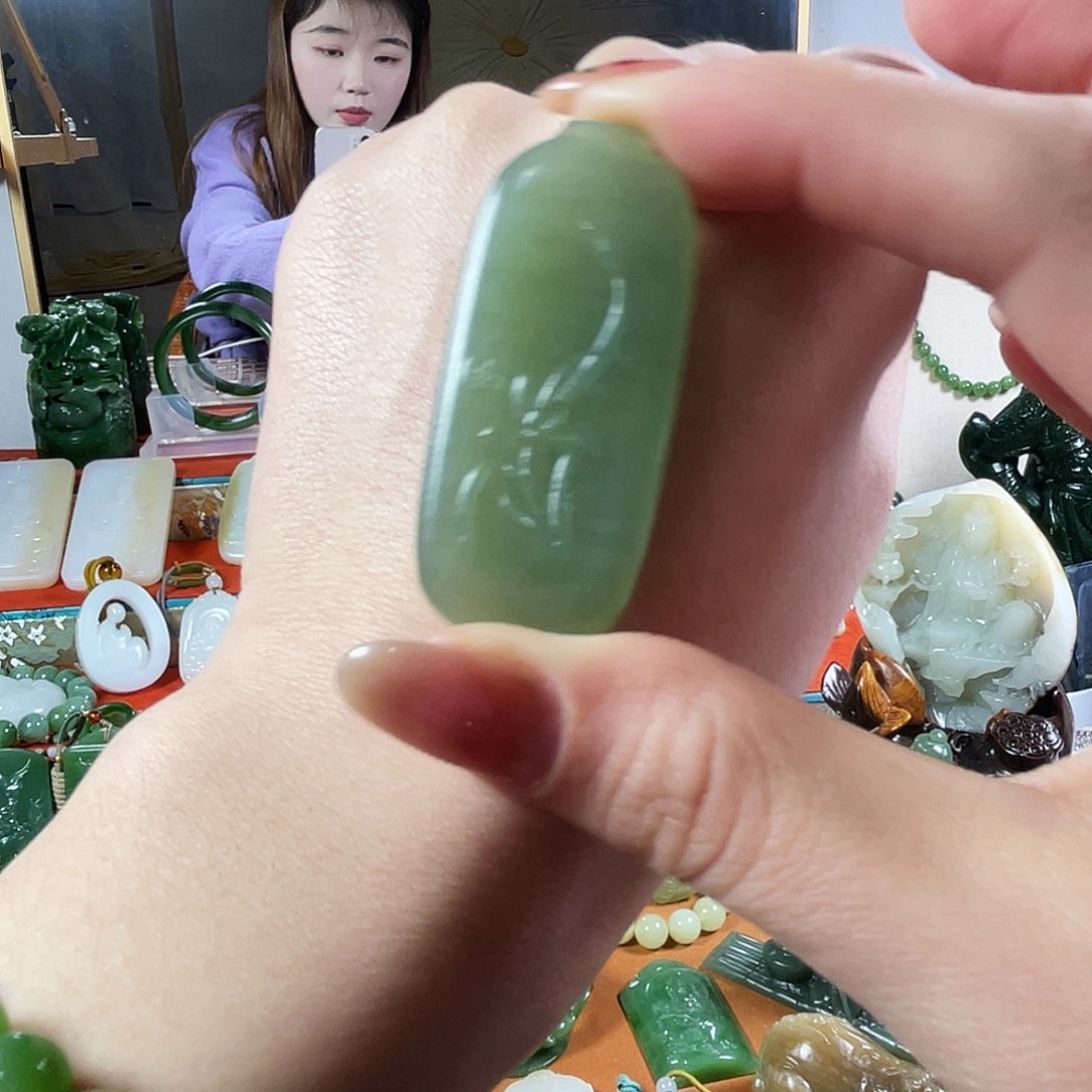 和田玉（碧玉）未镶嵌挂件