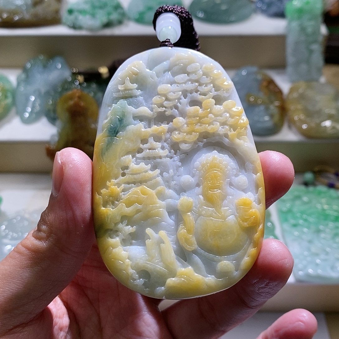 【闪购商品】翡翠颈饰未镶嵌山水财神