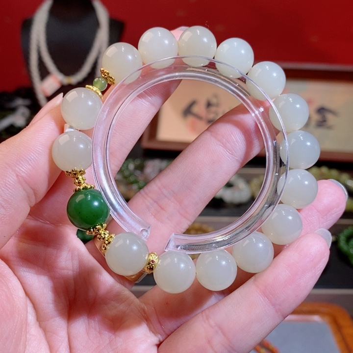 和田玉手链未镶嵌