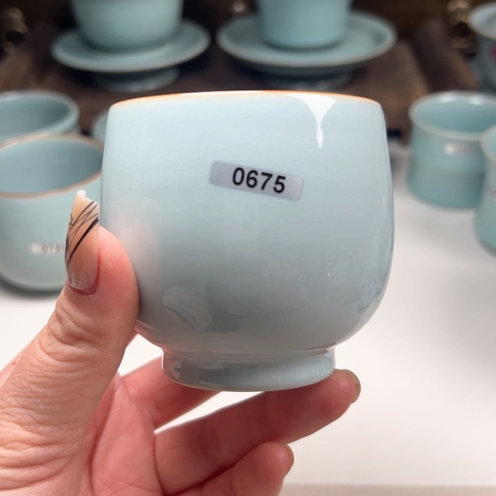 瓷片快***天微瑕哈哈哈哈哈哈哈