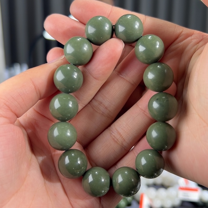 和田玉手串未镶嵌新疆河道沙枣青军绿卡16圆珠