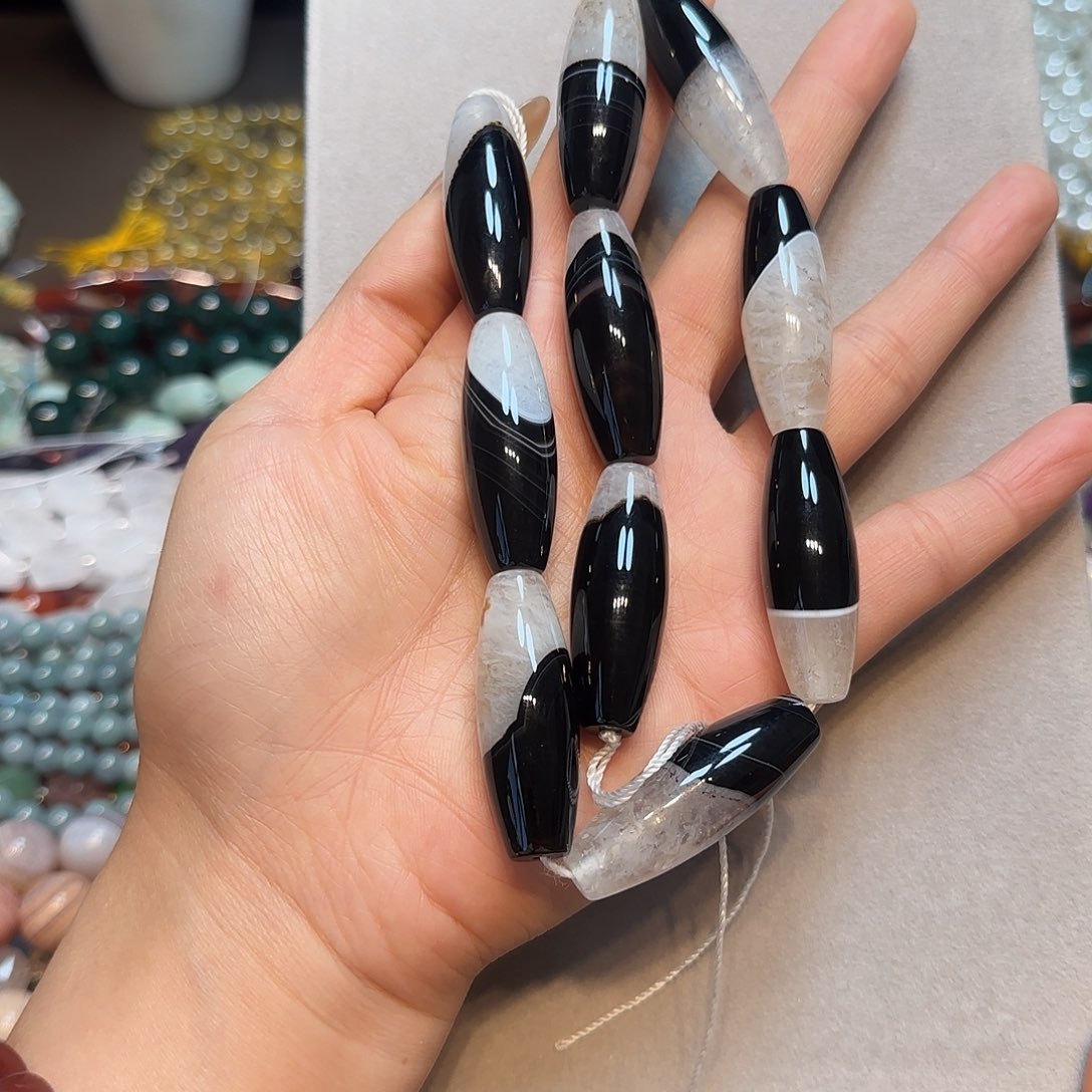 玛瑙/玉髓合金珠宝半成品玛瑙水晶共生一条