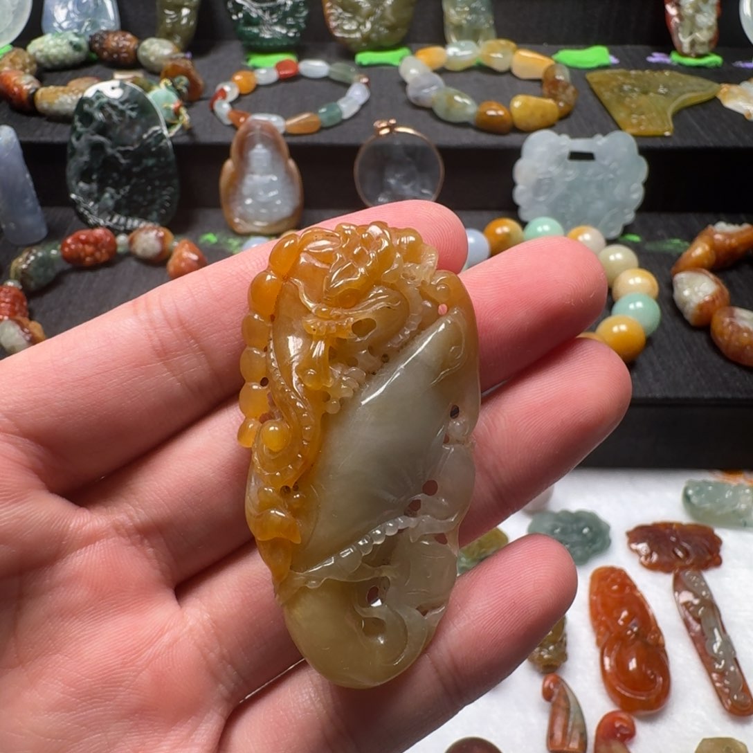 翡翠手链未镶嵌征*