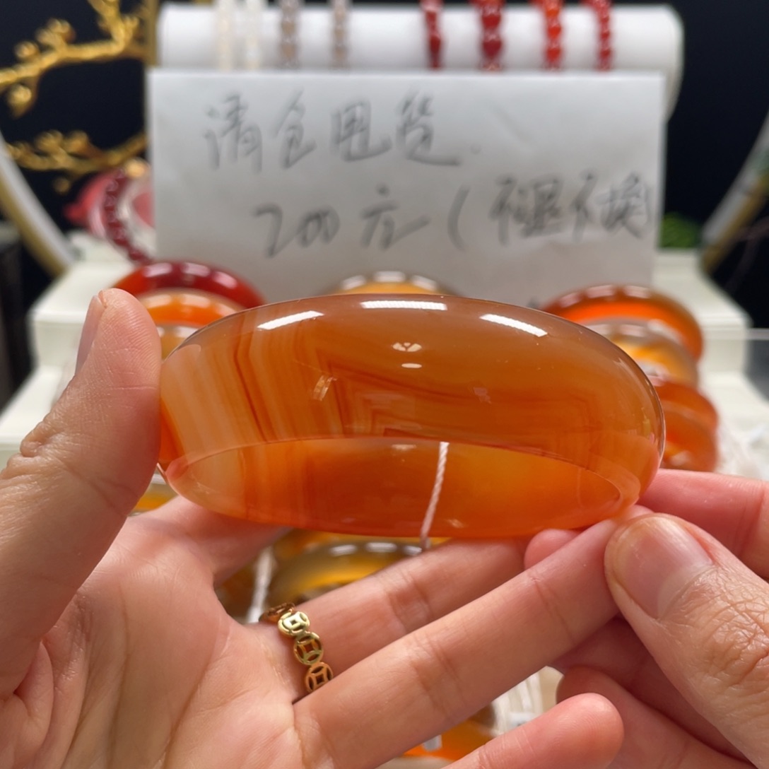 玛瑙/玉髓手镯未镶嵌七**空