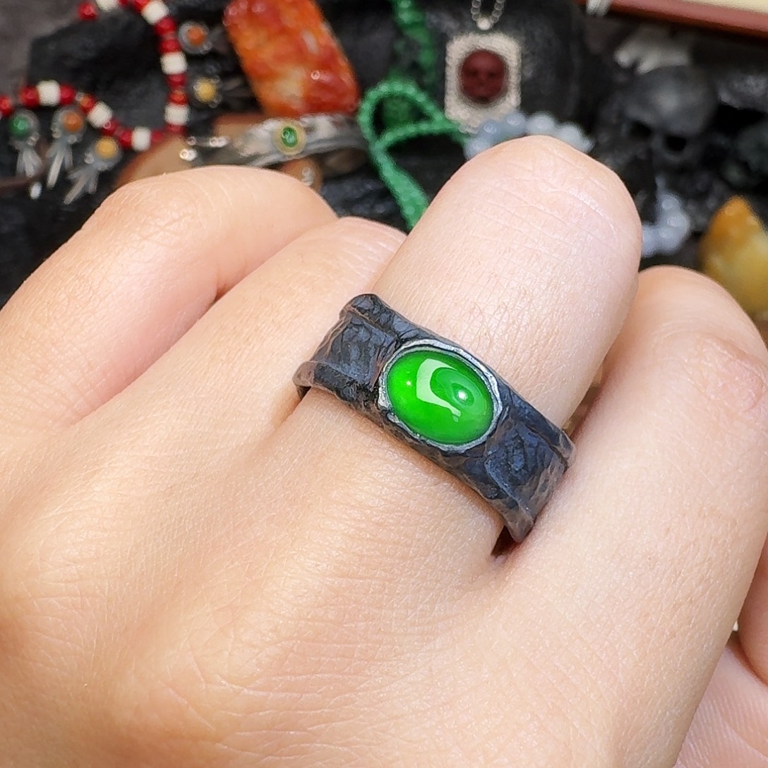 亮***计翡翠银S925镶嵌戒指