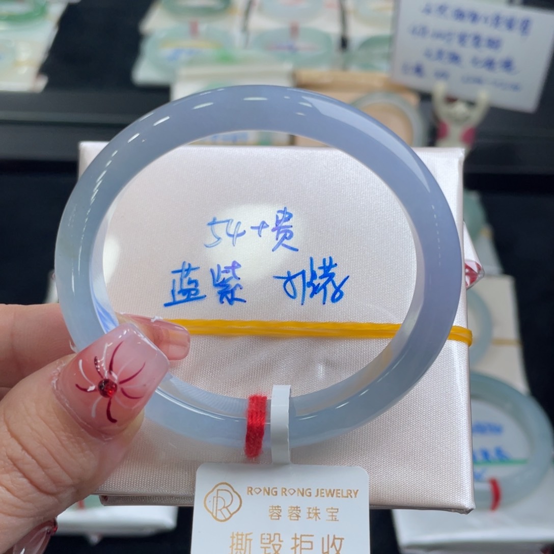 翡翠手镯未镶嵌白*树翡翠手镯