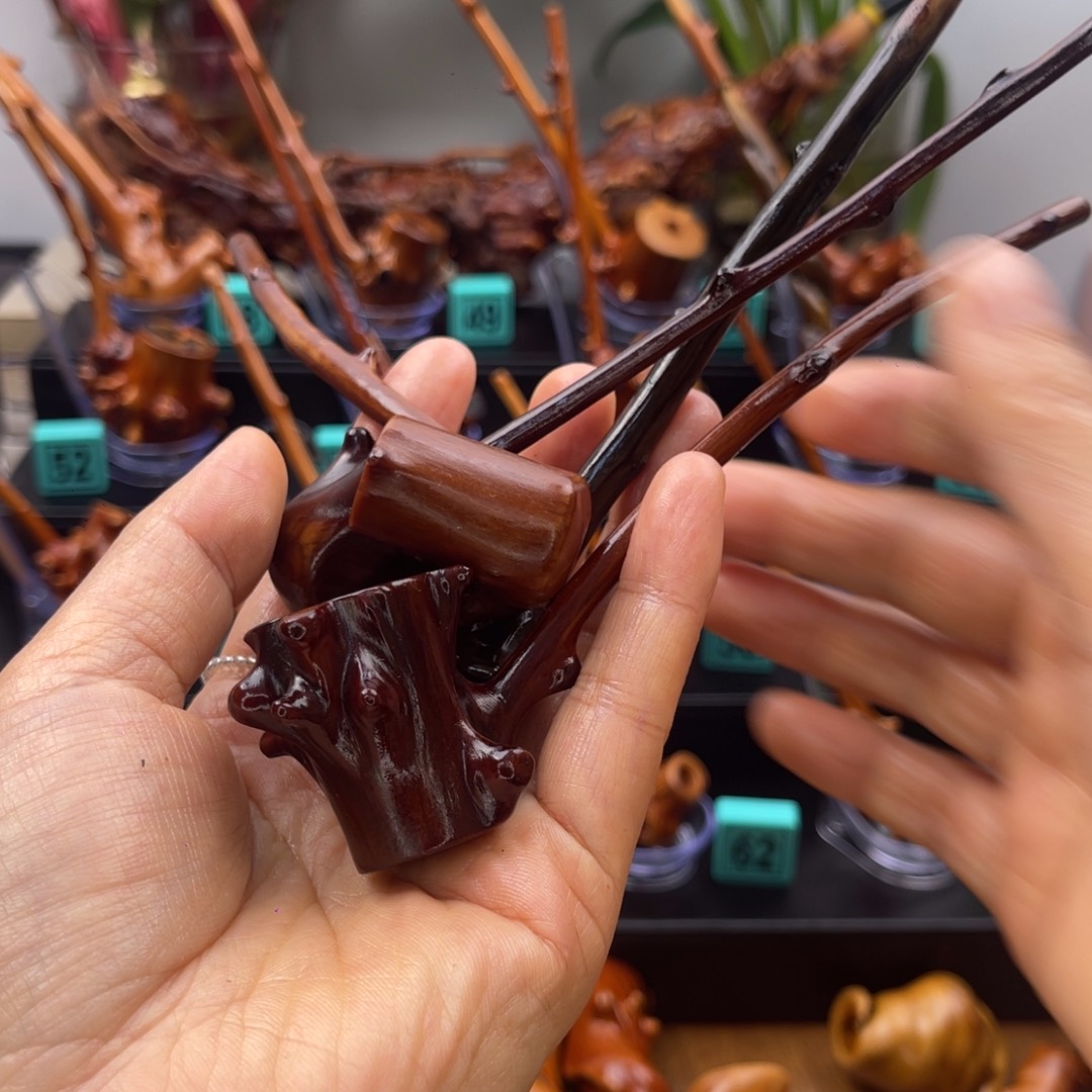 王***音贵州檬子木烟斗一物一拍