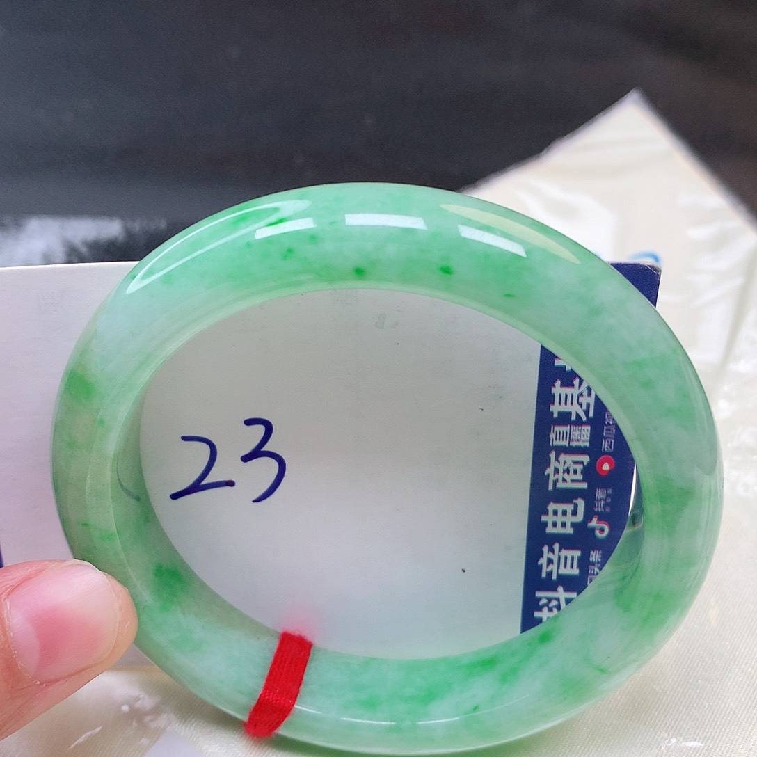 翡翠手镯未镶嵌53号