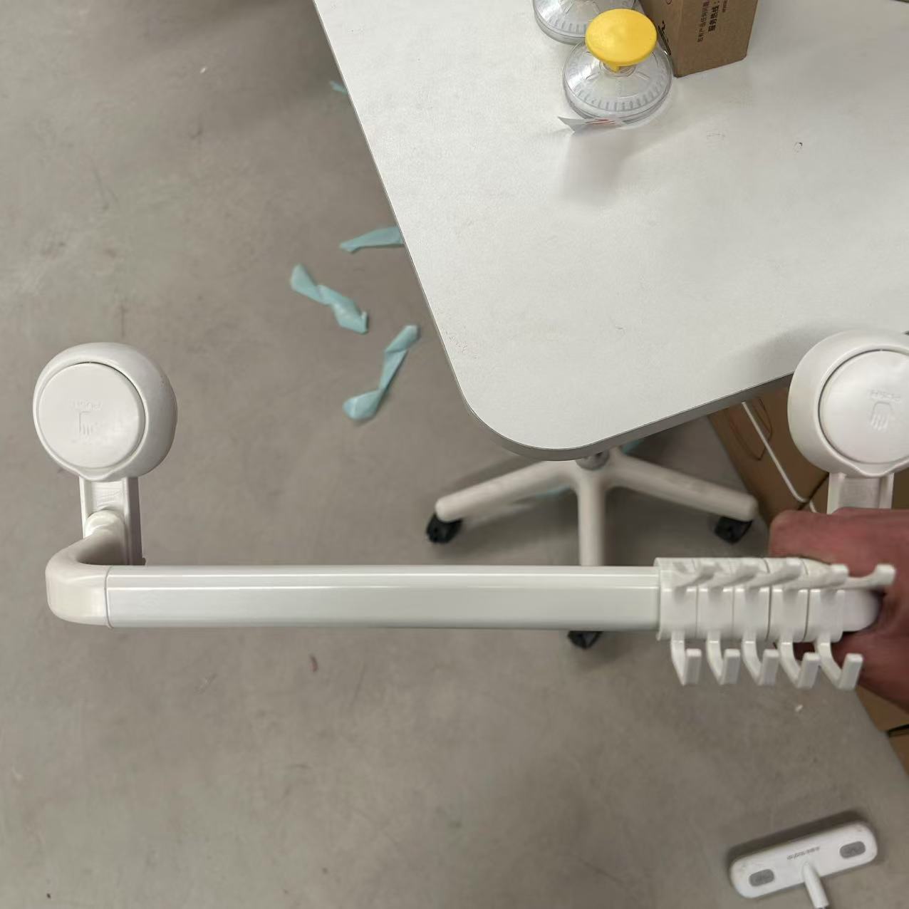 AW833 D力 多功能吸盘挂杆 短款 免打孔