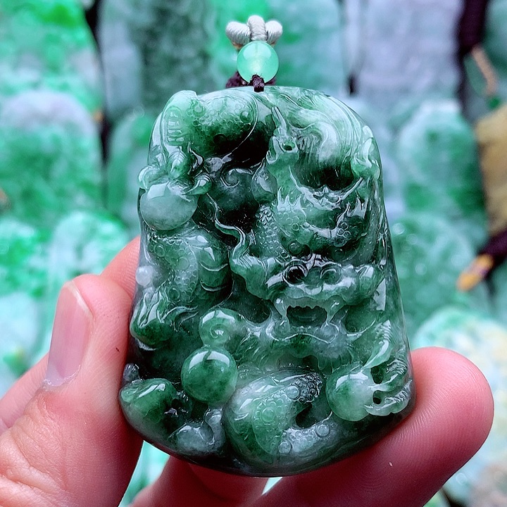 翡翠吊坠(不含链)未镶嵌