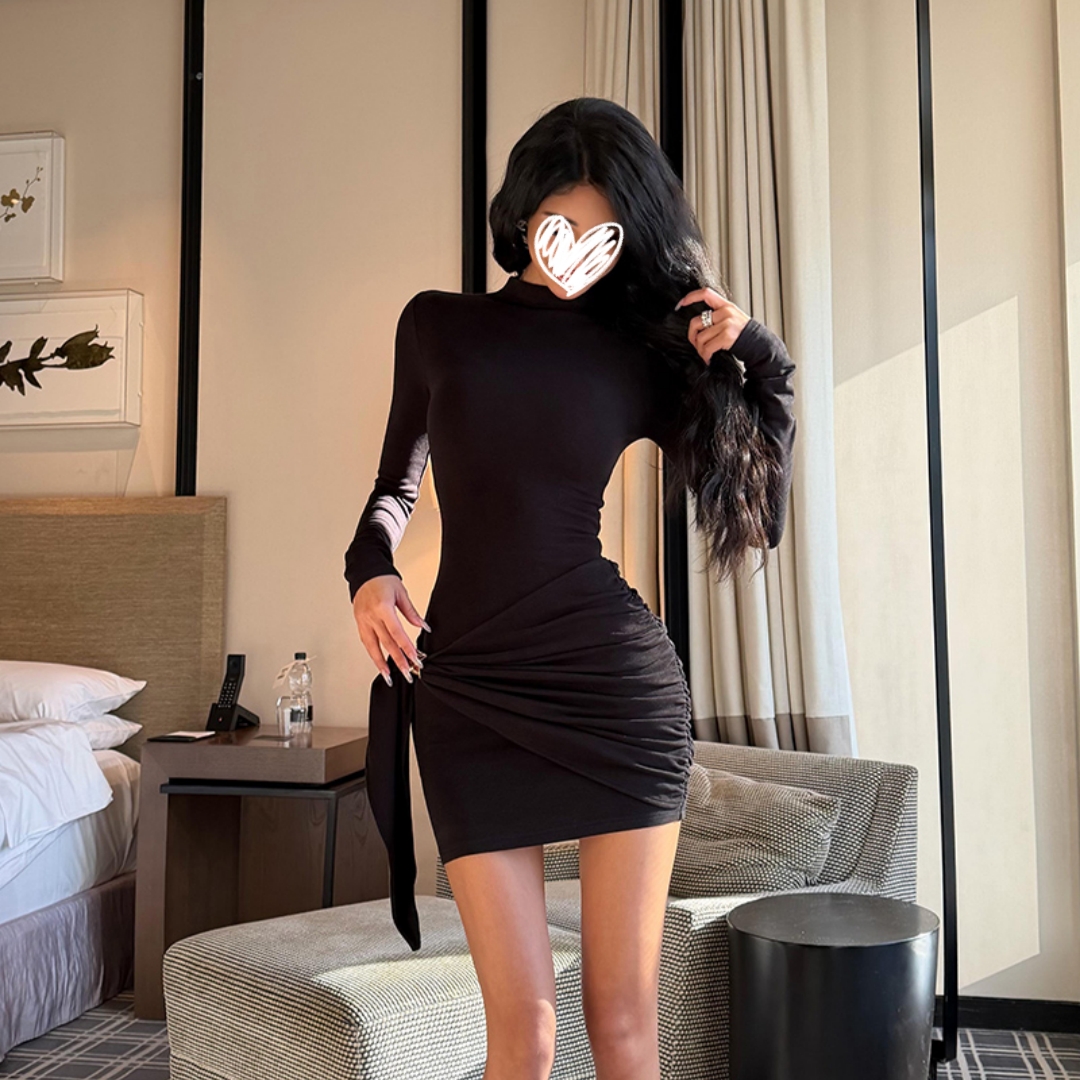 【微压塑形】2025冬季辣妹半高领显身材包臀裙显瘦褶皱飘带连衣裙女