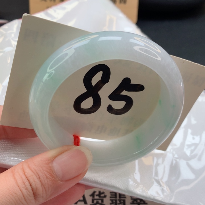 未镶嵌手镯翡翠轮胎