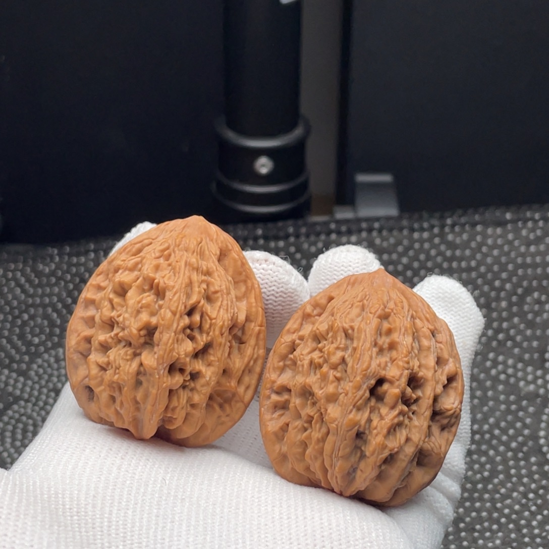 文玩核桃吊坠39全品虎头