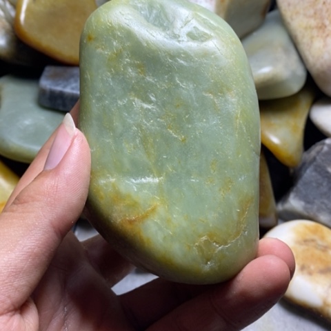 未镶嵌和田玉（糖玉）挂件