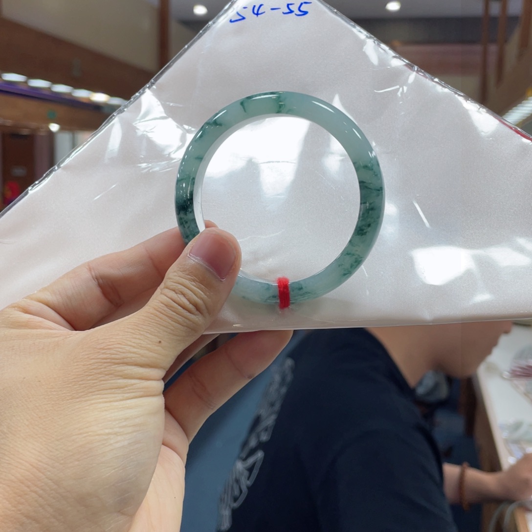 未镶嵌手镯翡翠翡翠