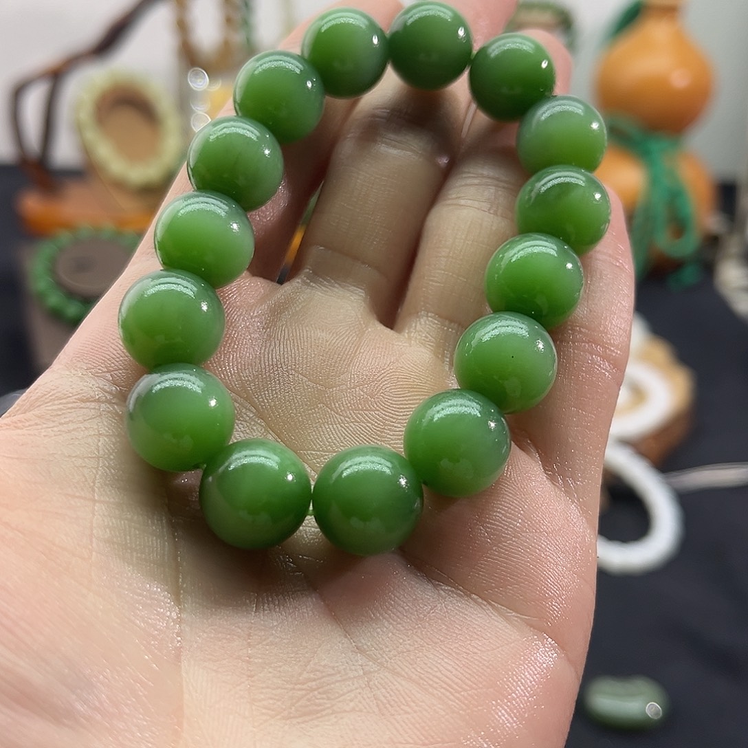 和田玉未镶嵌颈饰俄碧-粉绿手串-14mm