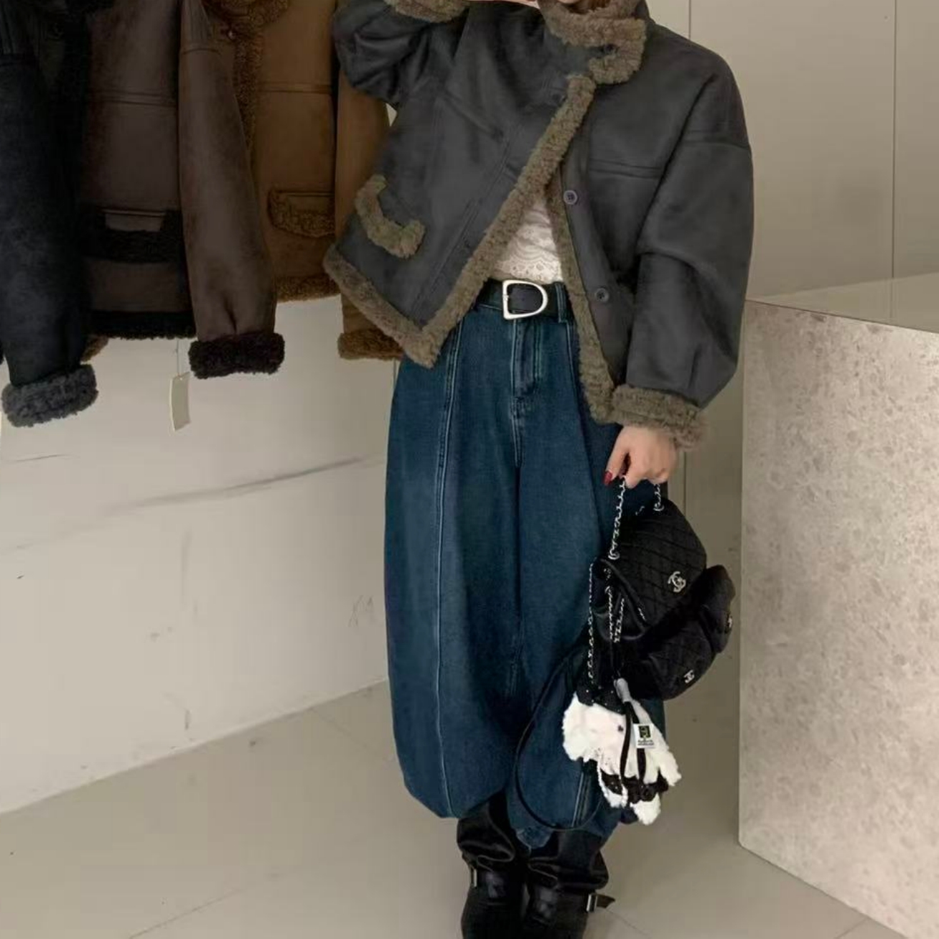 Manmi   龟裂纹毛毛拼接立领外套  33826（C4↑）